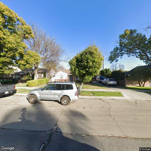 photo of 808 N KEMP ST BURBANK CA 91505