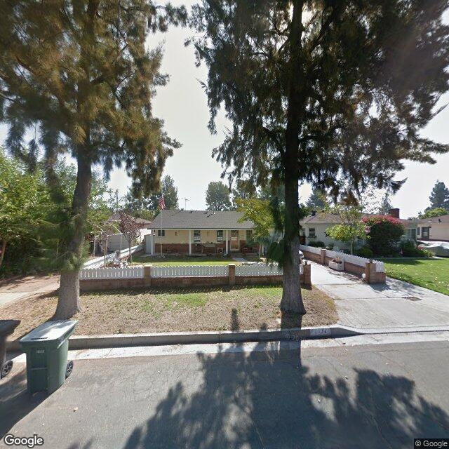 photo of 2114 N EVERGREEN ST BURBANK CA 91505