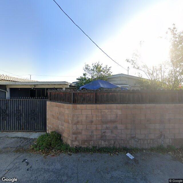 photo of 8119 FALLBROOK AVE LOS ANGELES CA 91304