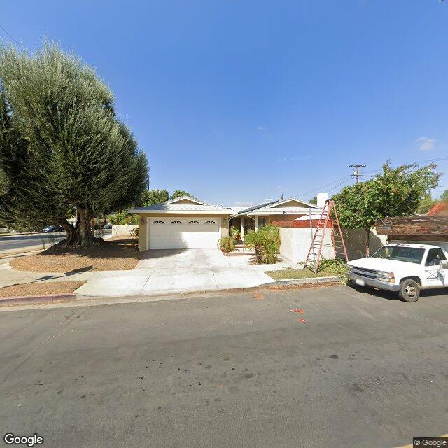 photo of 7605 ROYER AVE CANOGA PARK CA 91304