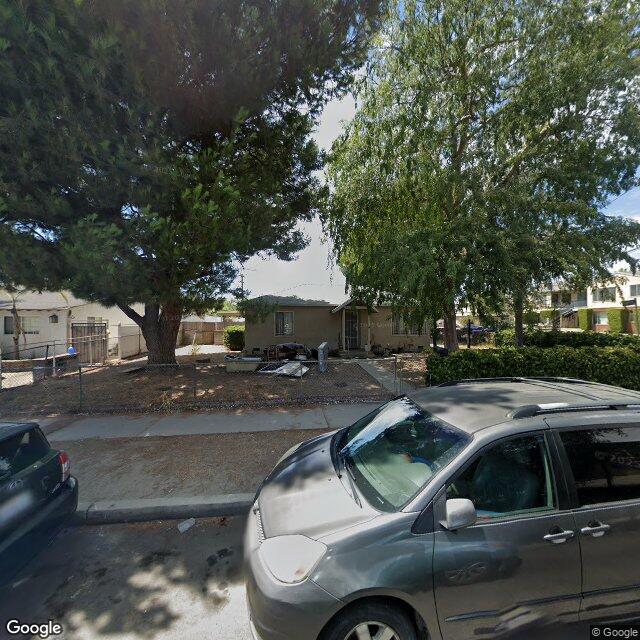 photo of 6325 WILLOWCREST AVE LOS ANGELES CA 91606