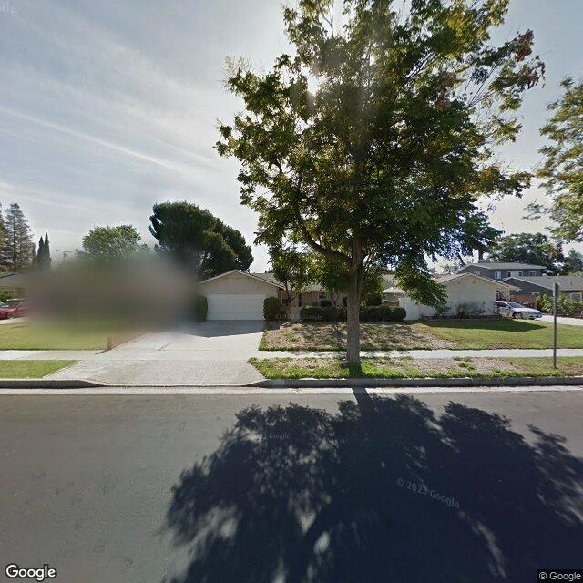 photo of 8126 SALE AVE LOS ANGELES CA 91304