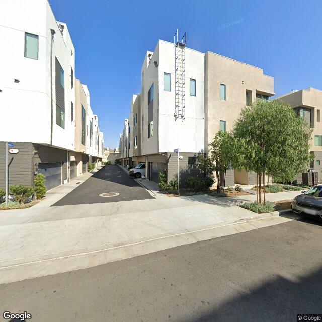 photo of 10812 RENNES ST LOS ANGELES CA 91602