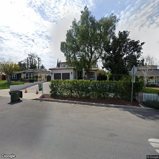 photo of 4843 LEDGE AVE LOS ANGELES CA 91601