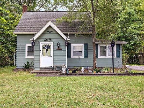 photo of 27622 Dunford Ave, Westlake, OH 44145