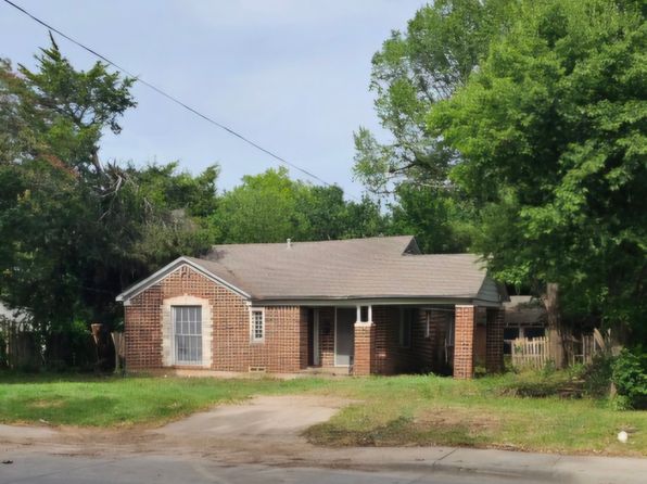 photo of 526 S Cockrell Hill Rd, Cockrell Hill, TX 75211