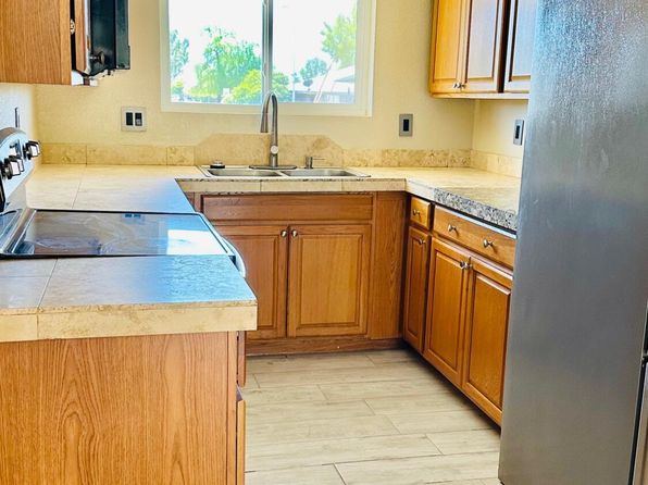 photo of 6454 E University Dr APT 3, Mesa, AZ 85205