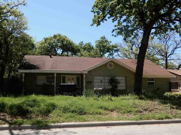photo of 3612 Grady St, Forest Hill, TX 76119