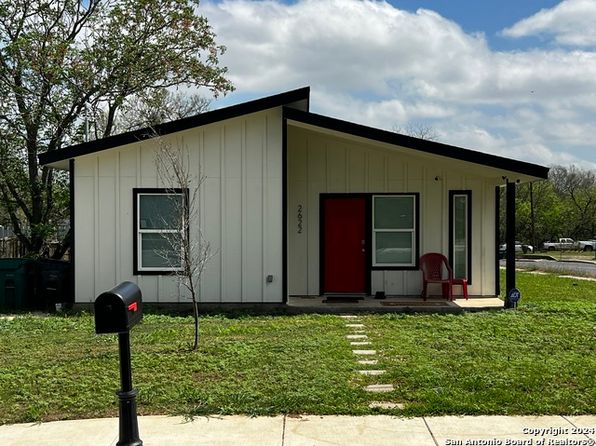 photo of 2622 Crater Dr, San Antonio, TX 78222