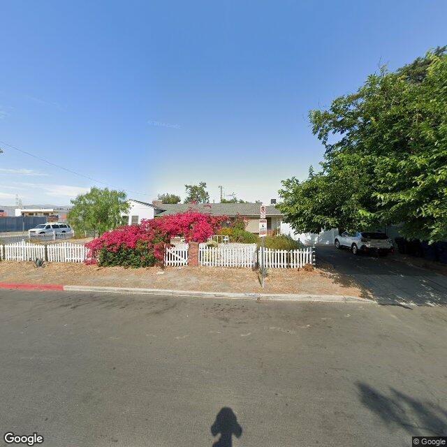 photo of 5856 CRANER AVE LOS ANGELES CA 91601