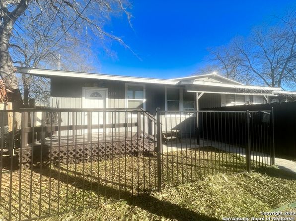photo of 2609 W POPLAR ST, San Antonio, TX 78207