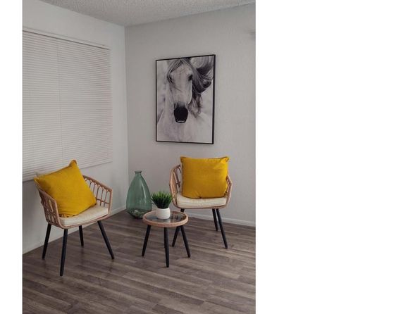 photo of 4039 W Wonderview Rd, Phoenix, AZ 85019