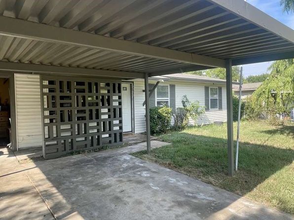 photo of 3753 Wisteria Dr, Everman, TX 76140