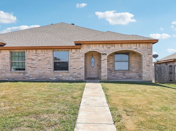 photo of 3404 Colonial Dr, Fort Worth, TX 76140