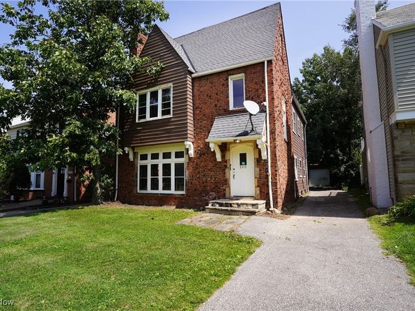 photo of 3715 Daleford Rd, Shaker Heights, OH 44120