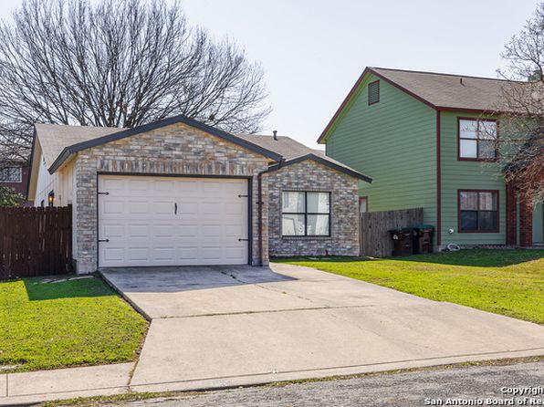 photo of 6814 Eden Grove Dr, Converse, TX 78109
