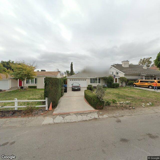 photo of 10410 WEDDINGTON ST LOS ANGELES CA 91601