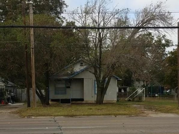 photo of 423 SW 3rd St, Grand Prairie, TX 75051