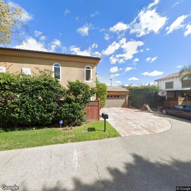 photo of 7628 MOORCROFT AVE LOS ANGELES CA 91304