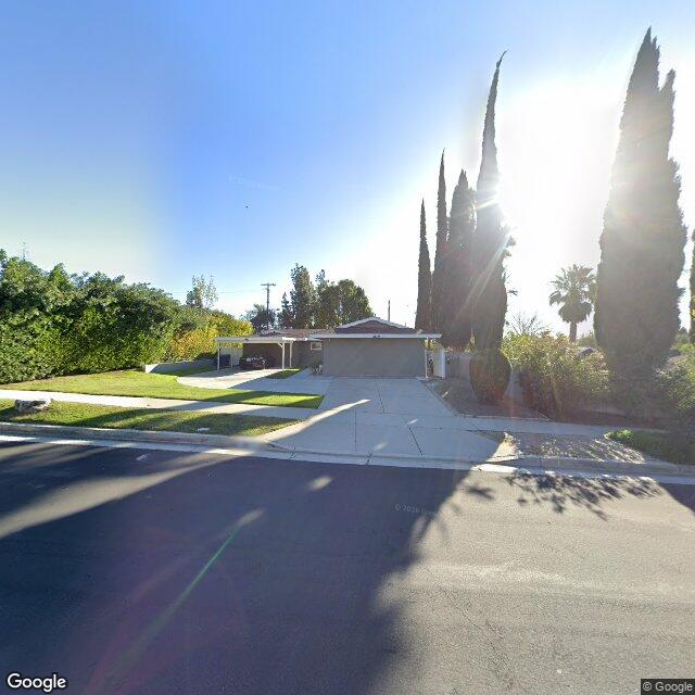 photo of 8616 HANNA AVE LOS ANGELES CA 91304