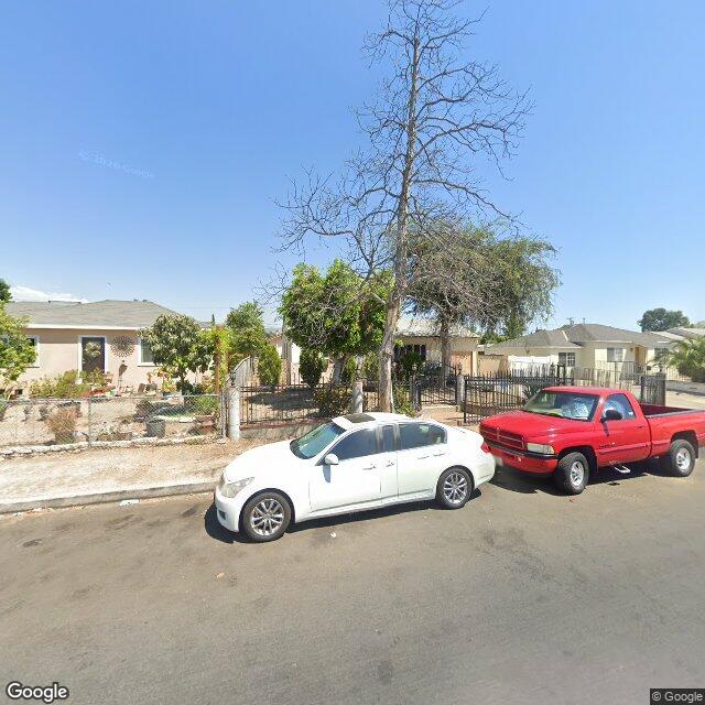 photo of 7502 SATSUMA AVE LOS ANGELES CA 91352