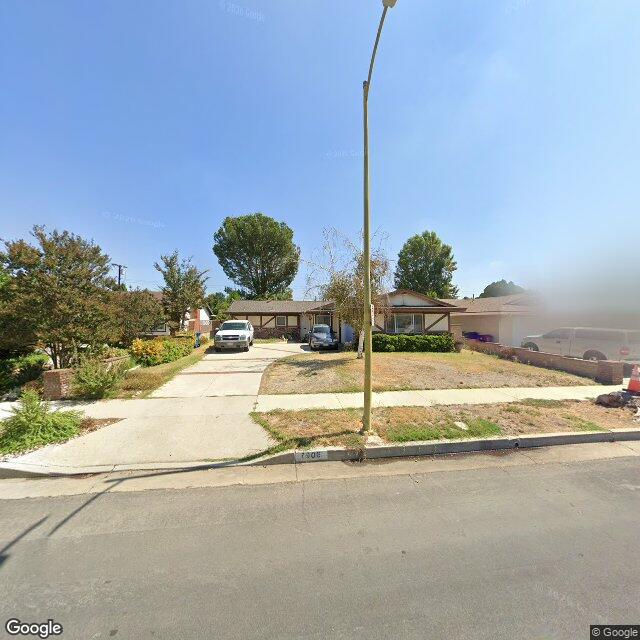 photo of 7906 MAYNARD AVE LOS ANGELES CA 91304