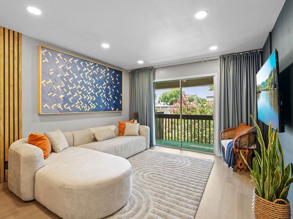 photo of 4859 Cedar Springs Rd APT 343, Dallas, TX 75219