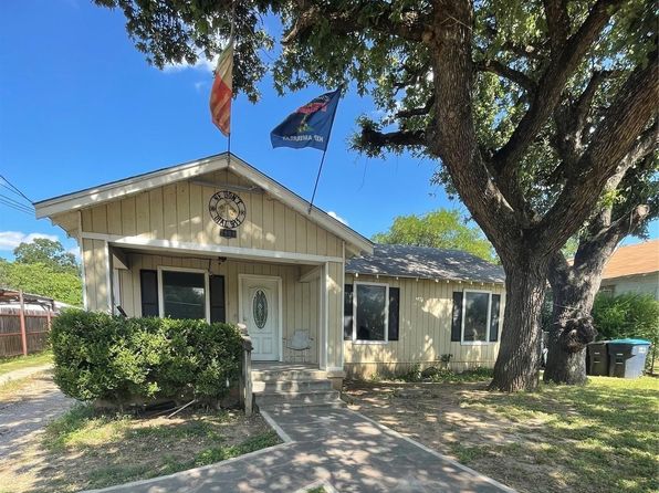 photo of 2909 Malcolm St, Fort Worth, TX 76112