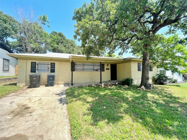 photo of 5557 Patton Dr, Fort Worth, TX 76112