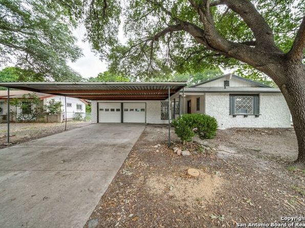 photo of 3810 AUTUMN LN, Kirby, TX 78219