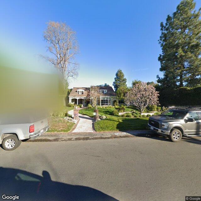 photo of 10443 KLING ST LOS ANGELES CA 91602