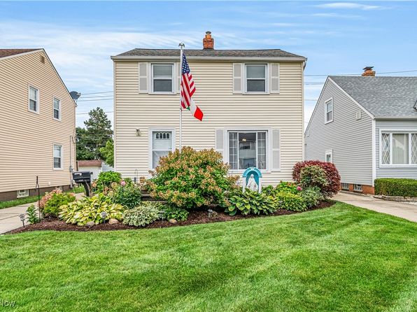 photo of 1597 Woodrow Ave, Mayfield Hts, OH 44124