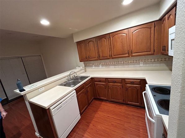 photo of 5100 Verde Valley Ln APT 179, Dallas, TX 75254