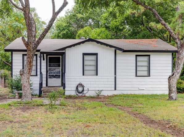 photo of 2409 Pecandale Dr, Arlington, TX 76013