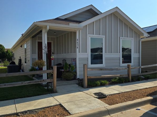 photo of 8634 Cottage Creek Dr UNIT 2, Fort Worth, TX 76123