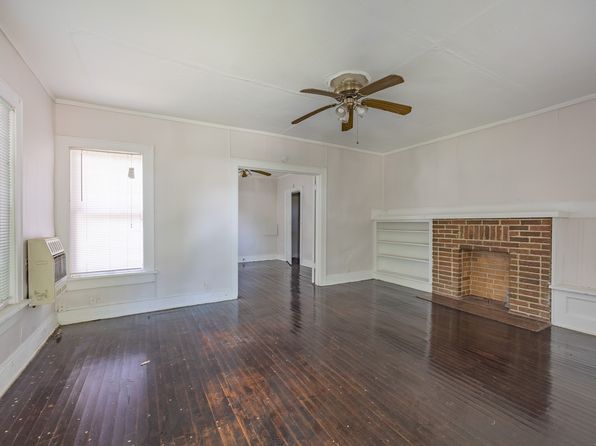 photo of 2617 Wilkinson Ave, Fort Worth, TX 76103