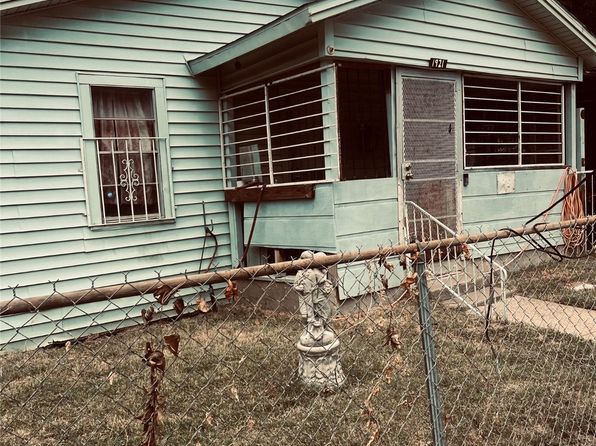 photo of 1921 Nomas St, Dallas, TX 75212