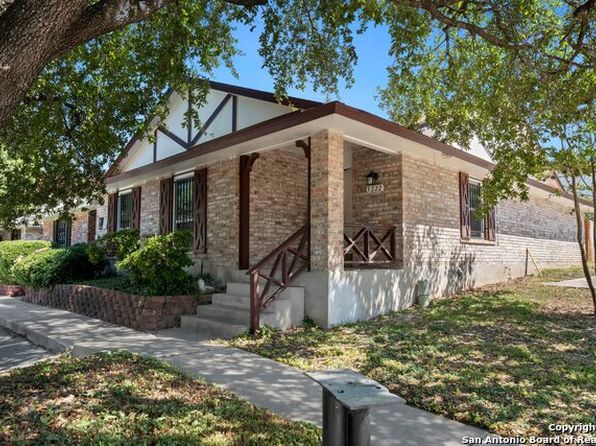 photo of 5222 E ROLLING RIDGE DR, San Antonio, TX 78228
