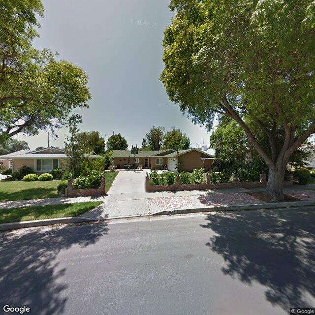 photo of 23058 LULL ST LOS ANGELES CA 91304