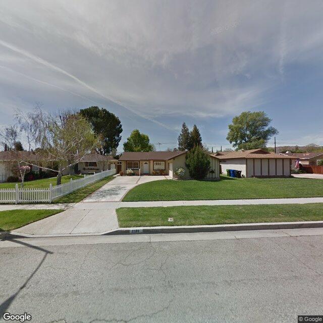 photo of 8139 KENTLAND AVE LOS ANGELES CA 91304