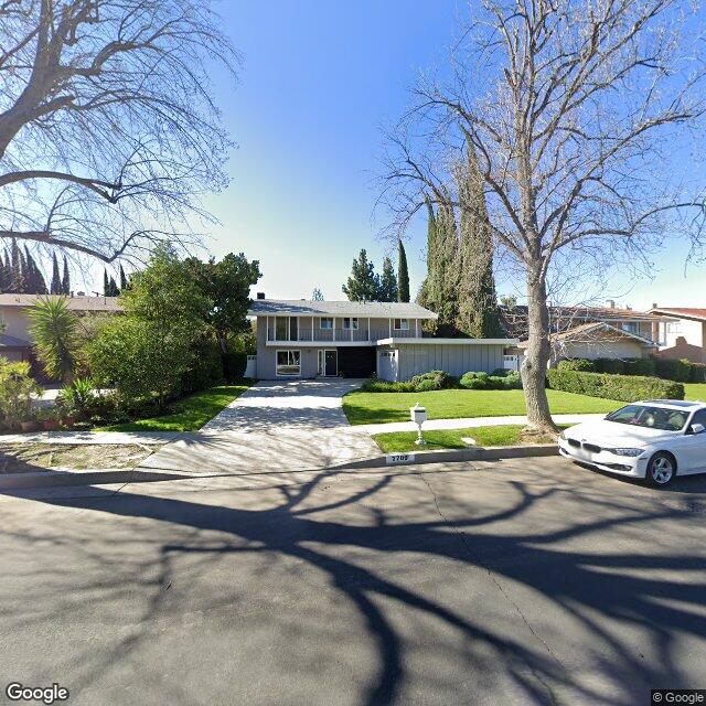 photo of 7709 VICKY AVE LOS ANGELES CA 91304