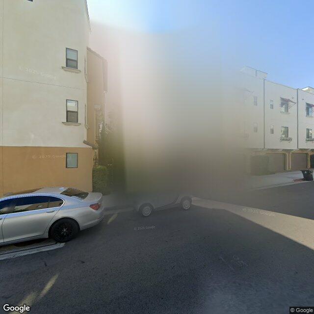 photo of 4613 RIVERTON AVE LOS ANGELES CA 91602