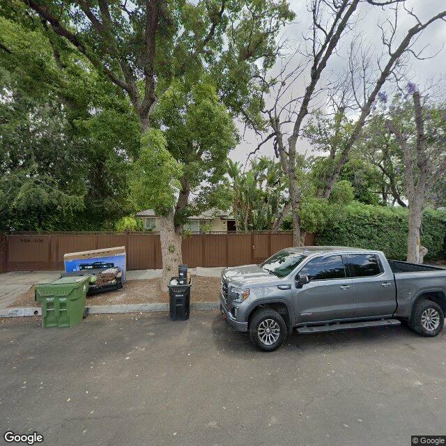 photo of 5724 CARTWRIGHT AVE LOS ANGELES CA 91601