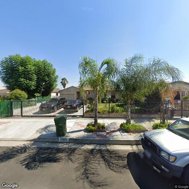 photo of 10812 LULL ST LOS ANGELES CA 91352