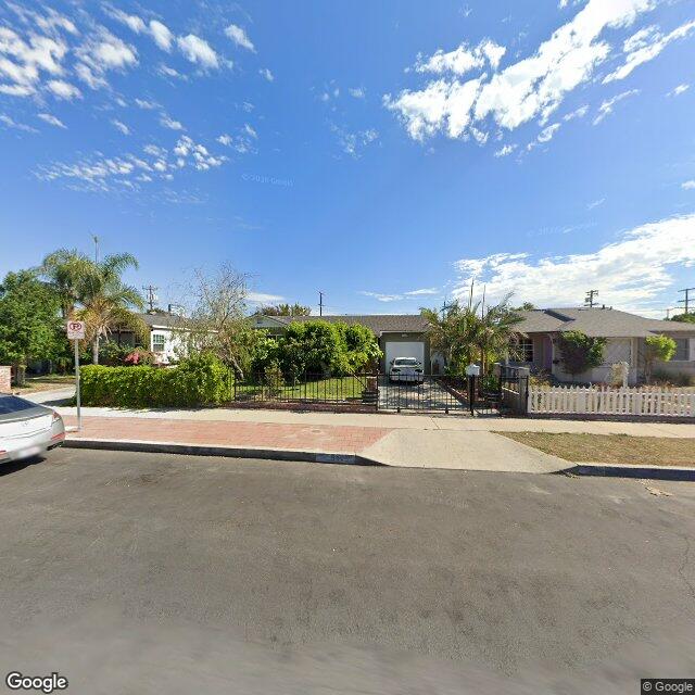 photo of 5542 WILLOWCREST AVE LOS ANGELES CA 91601