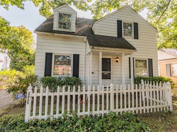photo of 3455 Colton Rd, Shaker Heights, OH 44122