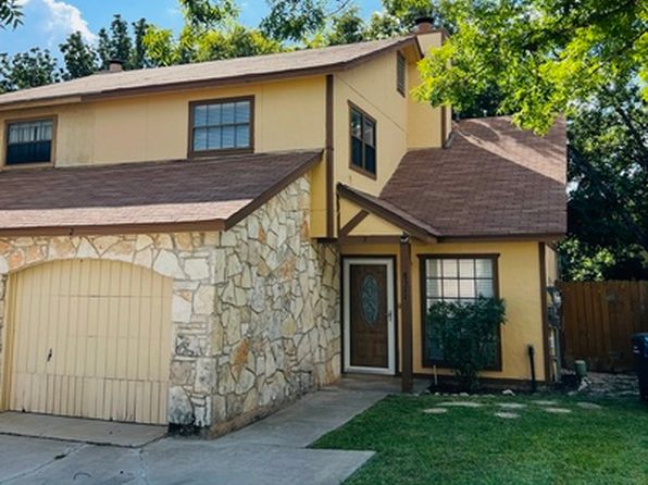 photo of 8511 SIR LANCELOT #2 UNIT 2, San Antonio, TX 78240
