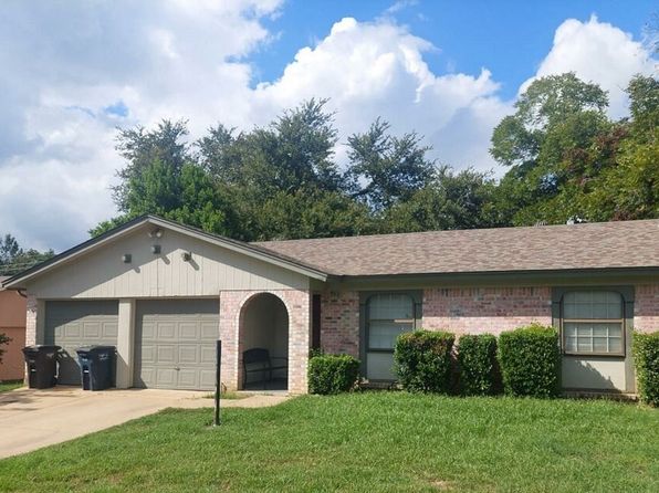 photo of 7213 Cordes Ct, Fort Worth, TX 76112