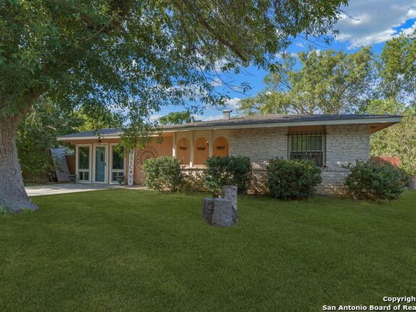 photo of 7525 SAGE OAK ST, Live Oak, TX 78233