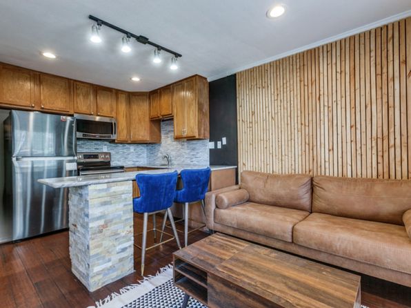 photo of 16301 Ledgemont Ln APT 217, Addison, TX 75001